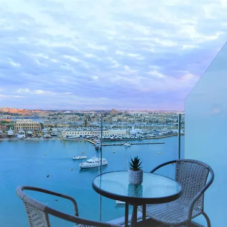 The Londoner Hotel Sliema