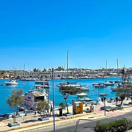 Hotel The Londoner Sliema
