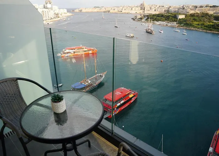 The Londoner Otel Sliema