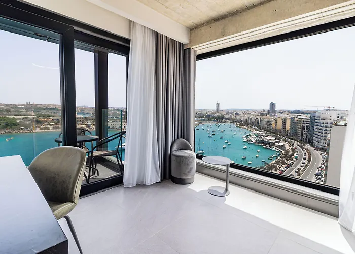 The Londoner 3* Sliema