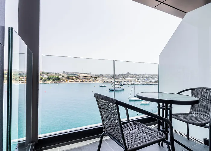 酒店 The Londoner 3*