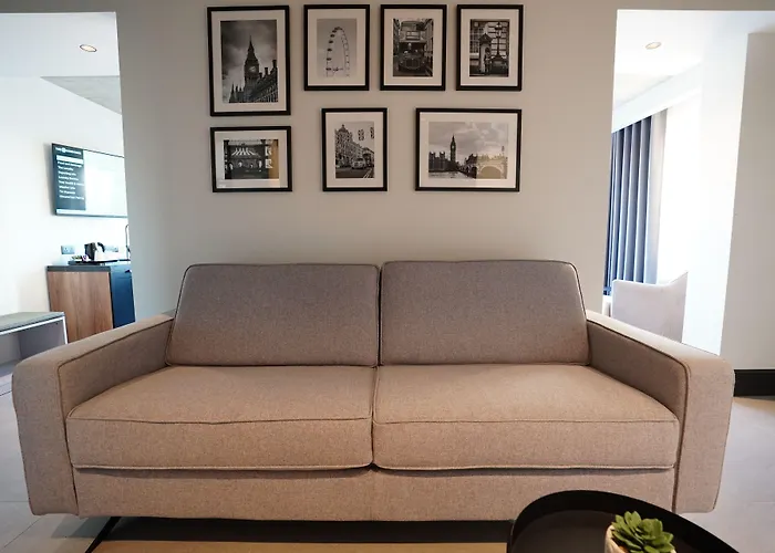 Otel The Londoner 3*